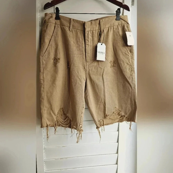 Sierra by Joie Rucker Distressed Bermuda Shorts Khaki Sahara Brown size XL 29 - Picture 1 of 8
